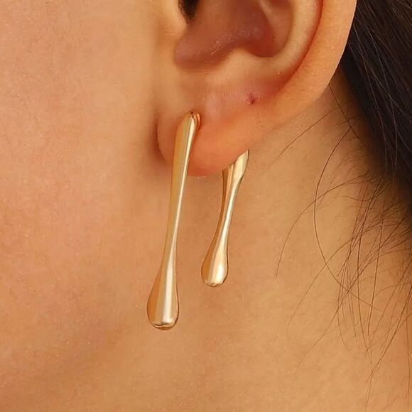 Luxurious Irregular Shape Teardrop Earrings 14K White Gold Plated - Picture 5 of 5